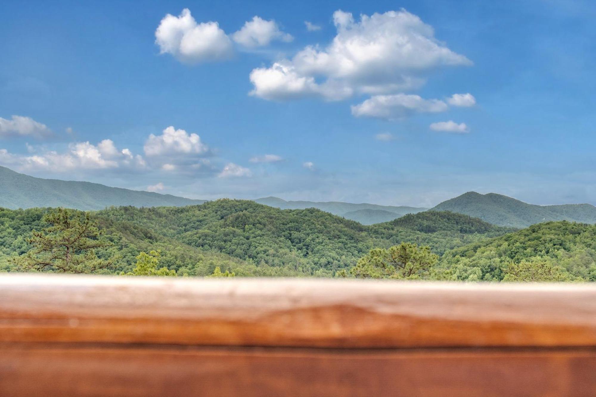 塞维尔维尔Endless View- Amazing Panoramic Mountain Views, Pool Access, Free Area Attraction Tickets别墅 外观 照片